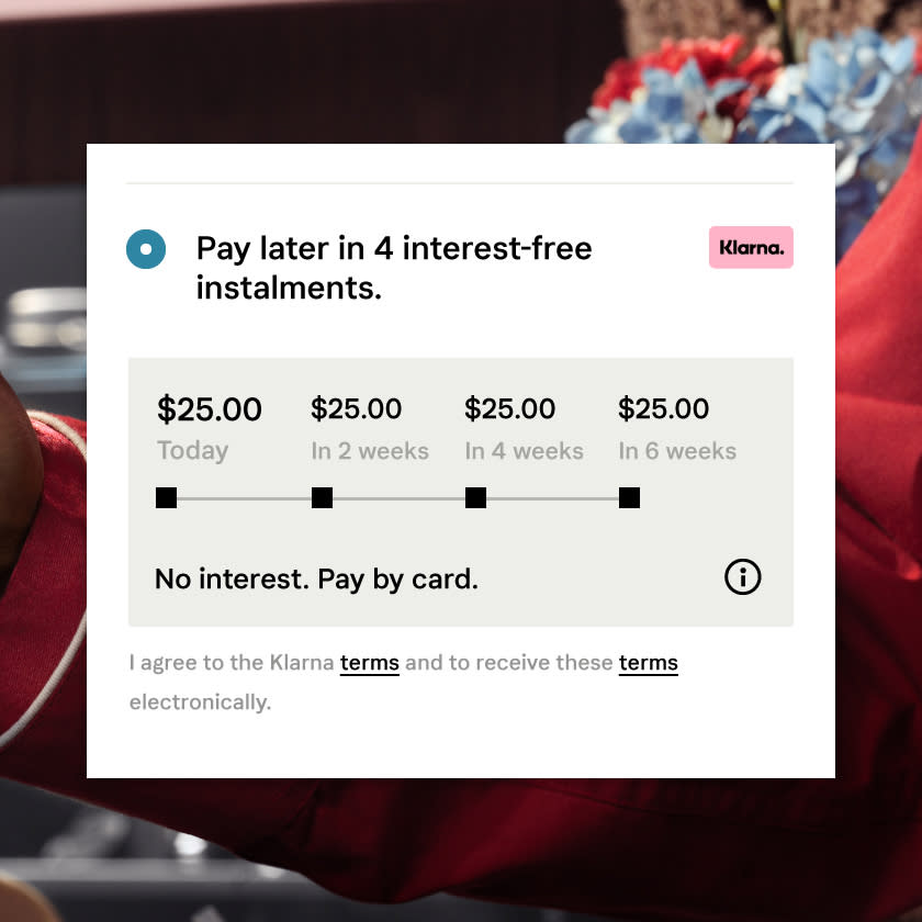 Image showing four installments with no interest on Klarna app